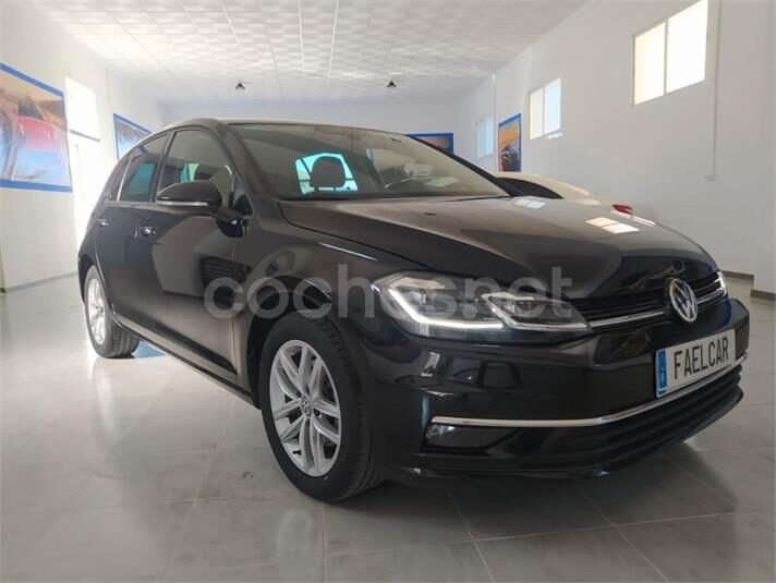 VOLKSWAGEN Golf Advance 2.0 TDI