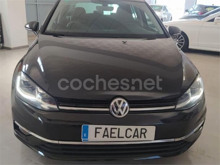VOLKSWAGEN Golf Advance 2.0 TDI